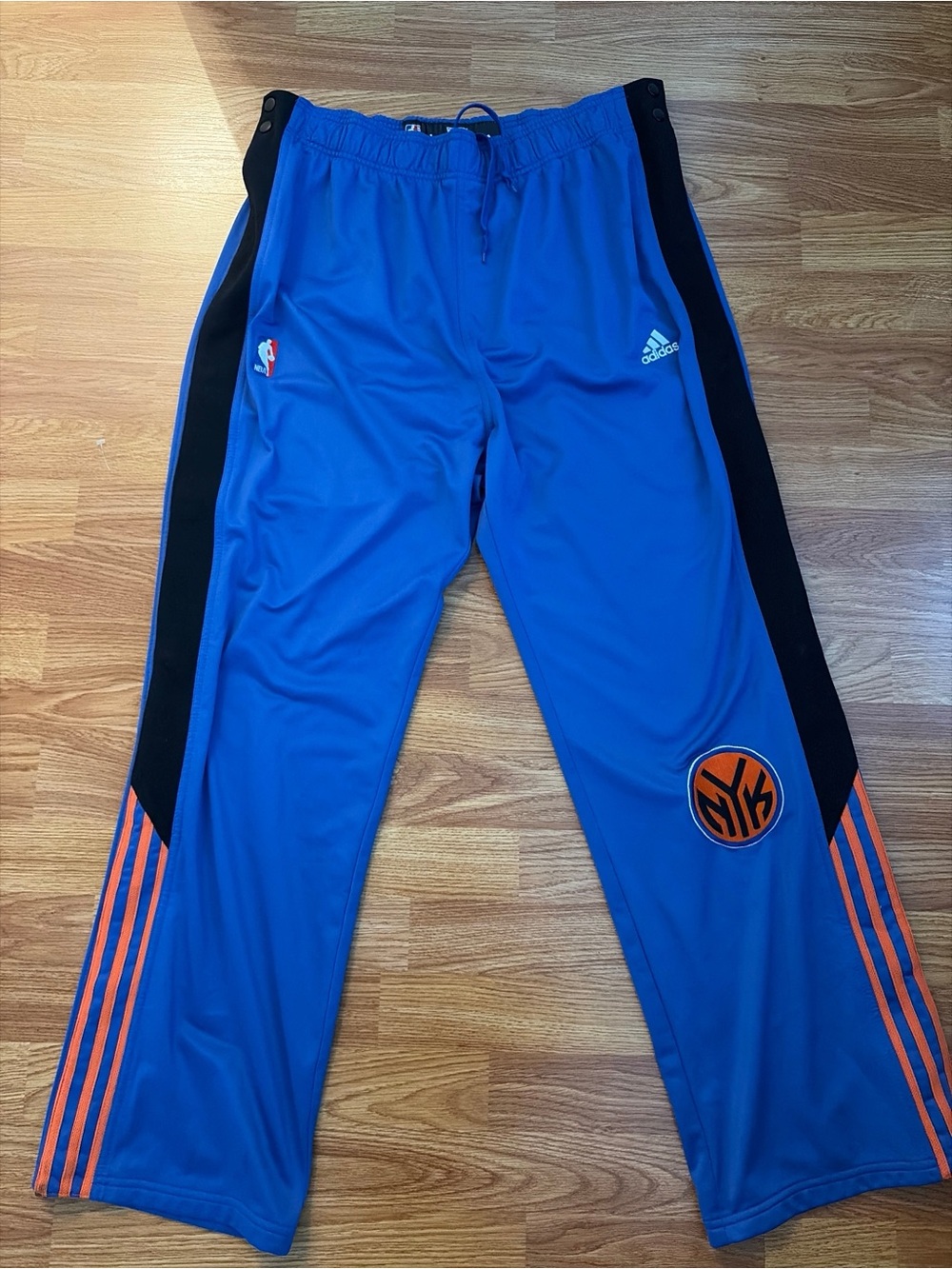 Vintage Adidas NBA New York Knicks Full-Snap Breakaway Warm-Up Pants